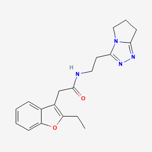 molecular formula C19H22N4O2 B7261685 N-[2-(6,7-dihydro-5H-pyrrolo[2,1-c][1,2,4]triazol-3-yl)ethyl]-2-(2-ethyl-1-benzofuran-3-yl)acetamide 