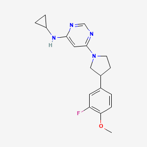 molecular formula C18H21FN4O B7261823 N-cyclopropyl-6-[3-(3-fluoro-4-methoxyphenyl)pyrrolidin-1-yl]pyrimidin-4-amine 