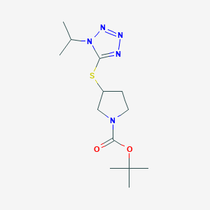 molecular formula C13H23N5O2S B7274697 Tert-butyl 3-(1-propan-2-yltetrazol-5-yl)sulfanylpyrrolidine-1-carboxylate 