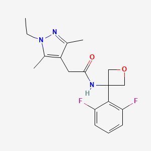 molecular formula C18H21F2N3O2 B7293443 N-[3-(2,6-difluorophenyl)oxetan-3-yl]-2-(1-ethyl-3,5-dimethylpyrazol-4-yl)acetamide 