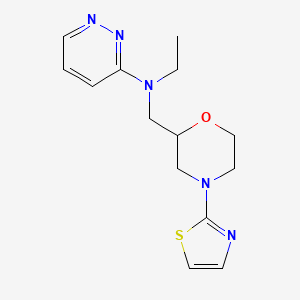 molecular formula C14H19N5OS B7299622 N-ethyl-N-[[4-(1,3-thiazol-2-yl)morpholin-2-yl]methyl]pyridazin-3-amine 