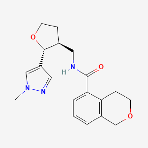 molecular formula C19H23N3O3 B7348047 N-[[(2R,3S)-2-(1-methylpyrazol-4-yl)oxolan-3-yl]methyl]-3,4-dihydro-1H-isochromene-5-carboxamide 