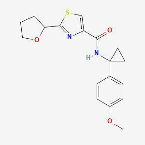 molecular formula C18H20N2O3S B7366871 N-[1-(4-methoxyphenyl)cyclopropyl]-2-(oxolan-2-yl)-1,3-thiazole-4-carboxamide 