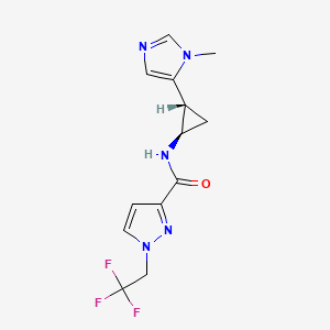 molecular formula C13H14F3N5O B7386240 N-[(1R,2R)-2-(3-methylimidazol-4-yl)cyclopropyl]-1-(2,2,2-trifluoroethyl)pyrazole-3-carboxamide 