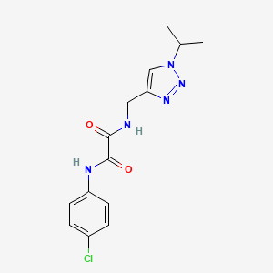molecular formula C14H16ClN5O2 B7404365 N'-(4-chlorophenyl)-N-[(1-propan-2-yltriazol-4-yl)methyl]oxamide 