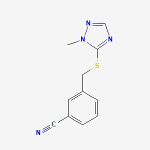 molecular formula C11H10N4S B7654263 3-[(2-Methyl-1,2,4-triazol-3-yl)sulfanylmethyl]benzonitrile 