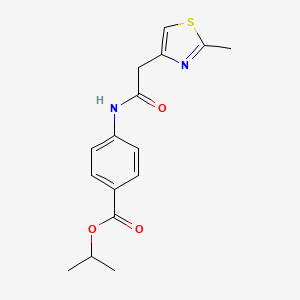 molecular formula C16H18N2O3S B7673412 Propan-2-yl 4-[[2-(2-methyl-1,3-thiazol-4-yl)acetyl]amino]benzoate 