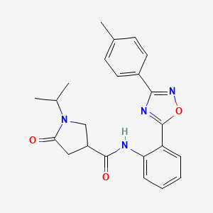 molecular formula C23H24N4O3 B7701964 N-{2-[3-(4-Methylphenyl)-1,2,4-oxadiazol-5-YL]phenyl}-5-oxo-1-(propan-2-YL)pyrrolidine-3-carboxamide 