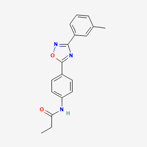 molecular formula C18H17N3O2 B7702468 N-{4-[3-(3-methylphenyl)-1,2,4-oxadiazol-5-yl]phenyl}propanamide 