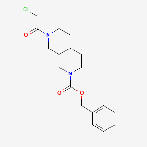 molecular formula C19H27ClN2O3 B7912693 3-{[(2-Chloro-acetyl)-isopropyl-amino]-methyl}-piperidine-1-carboxylic acid benzyl ester 
