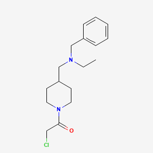 molecular formula C17H25ClN2O B7913964 1-{4-[(Benzyl-ethyl-amino)-methyl]-piperidin-1-yl}-2-chloro-ethanone 
