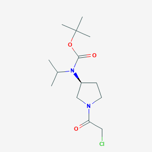 molecular formula C14H25ClN2O3 B7922757 [(S)-1-(2-Chloro-acetyl)-pyrrolidin-3-yl]-isopropyl-carbamic acid tert-butyl ester 