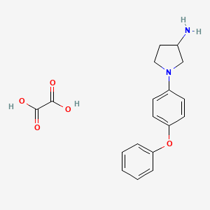 molecular formula C18H20N2O5 B7945600 Oxalic acid;1-(4-phenoxyphenyl)pyrrolidin-3-amine 