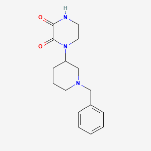 molecular formula C16H21N3O2 B7979184 1-(1-Benzylpiperidin-3-yl)piperazine-2,3-dione 