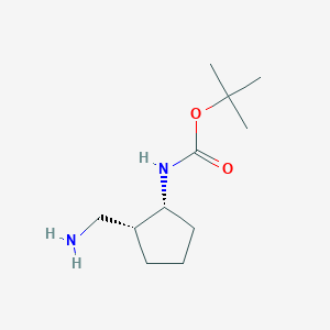 molecular formula C11H22N2O2 B8012473 tert-butyl ((1R,2R)-2-(aminomethyl)cyclopentyl)carbamate 