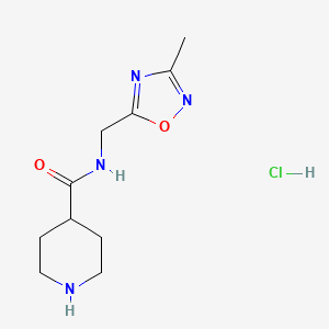 molecular formula C10H17ClN4O2 B8018055 N-[(3-methyl-1,2,4-oxadiazol-5-yl)methyl]piperidine-4-carboxamide hydrochloride 