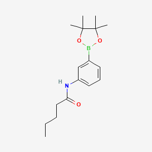 molecular formula C17H26BNO3 B8083843 N-(3-(4,4,5,5-tetramethyl-1,3,2-dioxaborolan-2-yl)phenyl)pentanamide 
