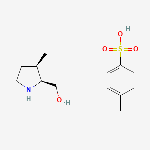 molecular formula C13H21NO4S B8192063 cis-(3-Methyl-pyrrolidin-2-yl)-methanol tosylate 