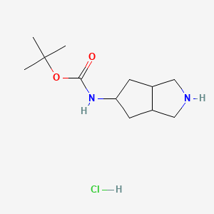 molecular formula C12H23ClN2O2 B8194316 tert-Butyl (octahydrocyclopenta[c]pyrrol-5-yl)carbamate hydrochloride 