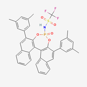 molecular formula C37H29F3NO5PS B8201900 N-[10,16-bis(3,5-dimethylphenyl)-13-oxo-12,14-dioxa-13λ5-phosphapentacyclo[13.8.0.02,11.03,8.018,23]tricosa-1(15),2(11),3,5,7,9,16,18,20,22-decaen-13-yl]-1,1,1-trifluoromethanesulfonamide 
