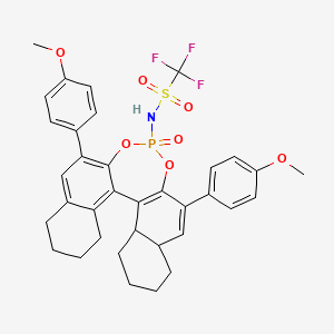 molecular formula C35H35F3NO7PS B8203778 N-[10,16-bis(4-methoxyphenyl)-13-oxo-12,14-dioxa-13λ5-phosphapentacyclo[13.8.0.02,11.03,8.018,23]tricosa-1(15),2,8,10,16-pentaen-13-yl]-1,1,1-trifluoromethanesulfonamide 