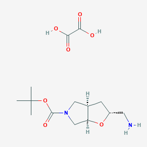 molecular formula C14H24N2O7 B8204786 Rel-(2r,3ar,6ar)-tert-butyl 2-(aminomethyl)tetrahydro-2h-furo[2,3-c]pyrrole-5(3h)-carboxylate oxalate 