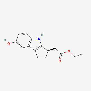 molecular formula C15H17NO3 B8220459 Ethyl (R)-2-(7-hydroxy-1,2,3,4-tetrahydrocyclopenta[b]indol-3-yl)acetate 