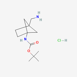molecular formula C12H23ClN2O2 B8220594 tert-butyl N-[4-(aminomethyl)-1-bicyclo[2.1.1]hexanyl]carbamate;hydrochloride 