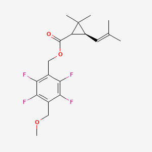 [2,3,5,6-tetrafluoro-4-(methoxymethyl)phenyl]methyl (3S)-2,2-dimethyl-3-(2-methylprop-1-enyl)cyclopropane-1-carboxylate