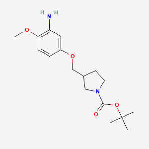 molecular formula C17H26N2O4 B8250987 tert-Butyl 3-((3-amino-4-methoxyphenoxy)methyl)pyrrolidine-1-carboxylate 