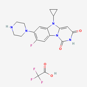 molecular formula C19H19F4N5O4 B8342771 5-Cyclopropyl-8-fluoro-7-piperazinopyrimido(1,6-a)benzimidazole-1,3-dione trifluoroacetate CAS No. 137858-17-4