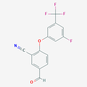 molecular formula C15H7F4NO2 B8362336 Benzonitrile, 2-[3-fluoro-5-(trifluoromethyl)phenoxy]-5-formyl- 