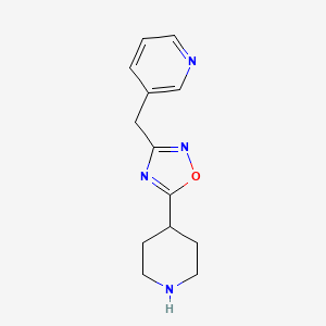 3-[(5-Piperidin-4-yl-1,2,4-oxadiazol-3-yl)methyl]pyridine