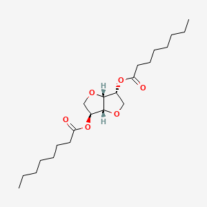 molecular formula C22H38O6 B8390718 Isosorbide dicaprylate CAS No. 64896-70-4