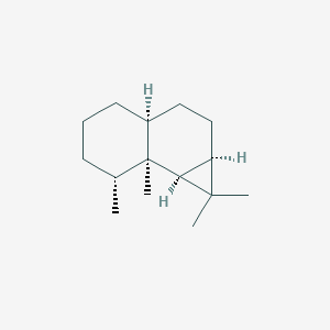 molecular formula C15H26 B083909 (1Ar,3aS,7R,7aS,7bS)-1,1,7,7a-tetramethyl-2,3,3a,4,5,6,7,7b-octahydro-1aH-cyclopropa[a]naphthalene CAS No. 13971-66-9