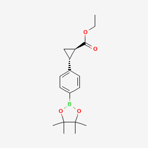 molecular formula C18H25BO4 B8411902 Cyclopropanecarboxylic acid, 2-[4-(4,4,5,5-tetramethyl-1,3,2-dioxaborolan-2-yl)phenyl]-, ethyl ester, (1R,2R)- 