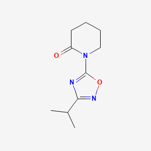 1-(3-Isopropyl-[1,2,4]oxadiazol-5-yl)-piperidin-2-one