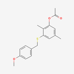 molecular formula C18H20O3S B8435634 3-((4-Methoxybenzyl)sulfanyl)-2,5-dimethylphenyl acetate 
