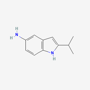 molecular formula C11H14N2 B8507041 2-isopropyl-1H-indol-5-amine 
