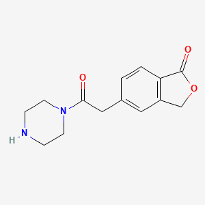 5-[2-oxo-2-(piperazin-1-yl)ethyl]-2-benzofuran-1(3H)-one