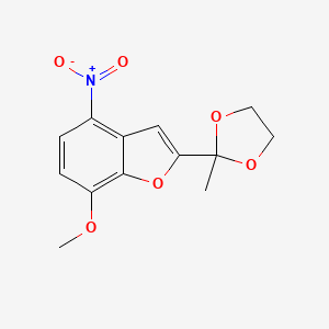 molecular formula C13H13NO6 B8651737 7-Methoxy-2-(2-methyl-1,3-dioxolan-2-yl)-4-nitro-1-benzofuran CAS No. 652158-93-5