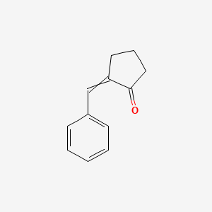 2-Phenylmethylenecyclopentanone