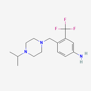 molecular formula C15H22F3N3 B8738552 4-(4-Isopropylpiperazin-1-ylmethyl)-3-trifluoromethyl-aniline CAS No. 853297-06-0