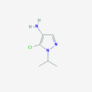 molecular formula C6H10ClN3 B8767405 5-Chloro-1-isopropyl-1H-pyrazol-4-amine 