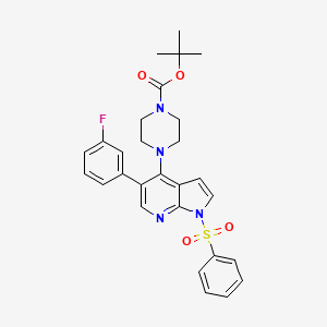 molecular formula C28H29FN4O4S B8776345 1-Piperazinecarboxylic acid, 4-[5-(3-fluorophenyl)-1-(phenylsulfonyl)-1H-pyrrolo[2,3-b]pyridin-4-yl]-, 1,1-dimethylethyl ester 
