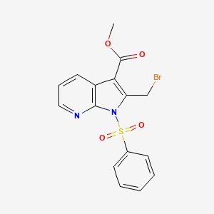 molecular formula C16H13BrN2O4S B8777397 1H-Pyrrolo[2,3-b]pyridine-3-carboxylic acid, 2-(bromomethyl)-1-(phenylsulfonyl)-, methyl ester 